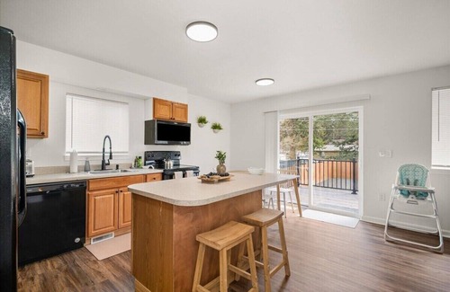 Spokane House | Family Friendly Haven I Renovated & Spacious!