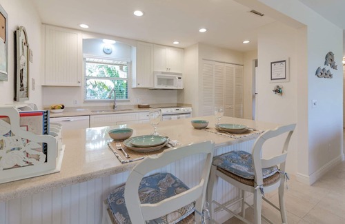 Sanibel Condo | Family-friendly vacation condo -Sanibel Serenity