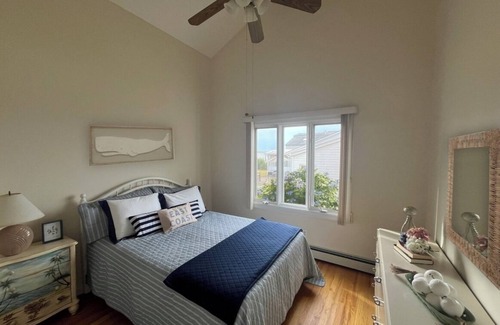 East Quogue House | Family-Friendly Waterfront in the Hamptons with Stunning Views