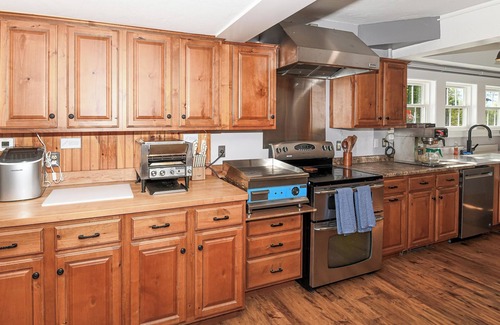 North Conway House | Family-Friendly White Mountain Escape 9BR/10BA