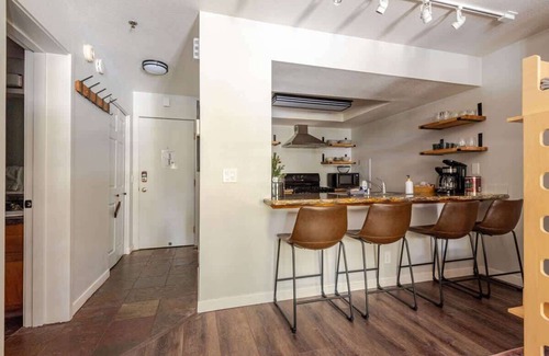 Kirkwood Apartment | Family friendly with common room, mountain views