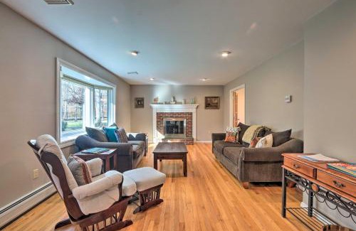 Woodbury House | Family-Friendly Woodbury Home with Yard and Deck!