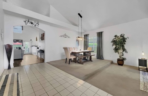 Superstition Springs House | Family Fun! Game Room, Pool/Spa! Golf Views.