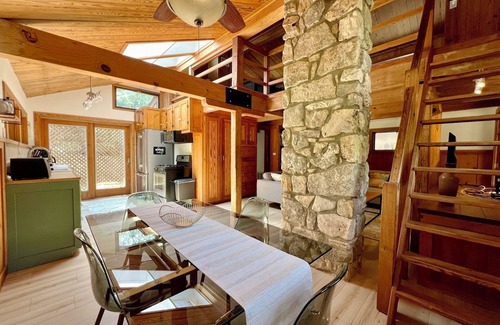 Dripping Springs Cabin | Family Fun Outdoor Escape Texas Cabin 5min DT Dripping Springs