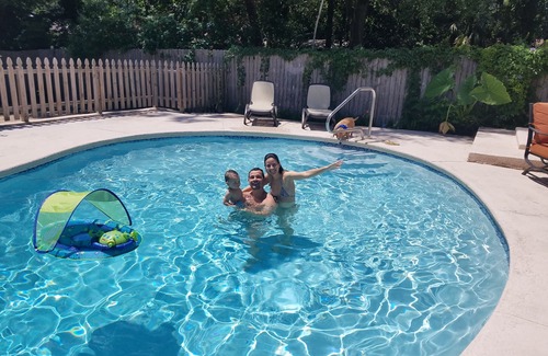 Arlington House | Family fun pool house with game room