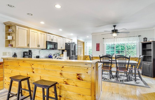 Chestertown House | Family Gem: Private Community Beach on Tripp Lake