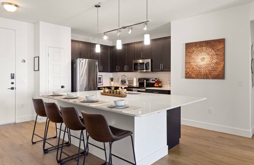Desert View Village Condo | Family Getaway Pool Laundry Relaxing Retreat