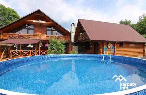 Sasivka House | Family Green