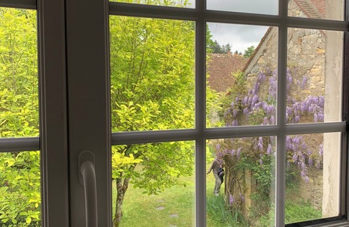 Chateauneuf-sur-Loire House | Family house overlooking the Loire