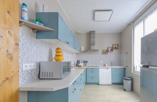 Quartier de l'Hippodrome House | Family Home with Garden near Beach in Châtelaillon – Sleeps 6