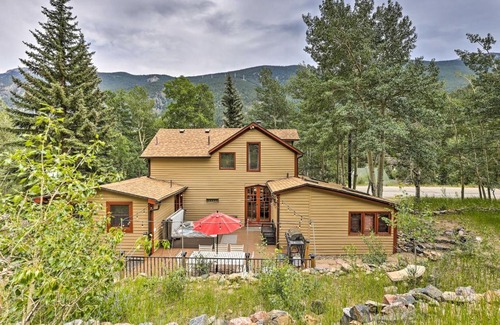 Historic District House | Family Home in Georgetown Walk to Town and Railroad