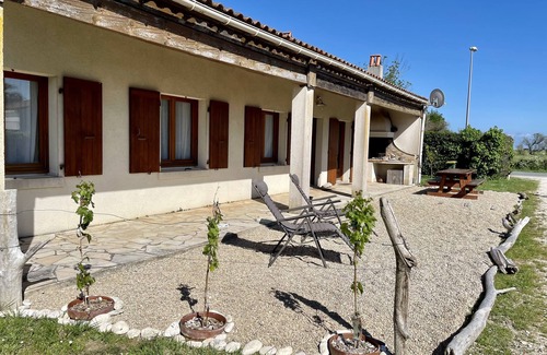 Dolus-d'Oleron House | Family home in the heart of the ostreic channels