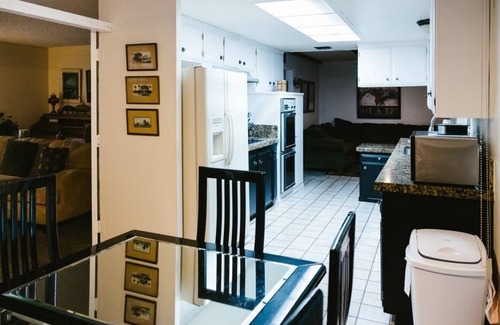 Las Vegas House | Family home, Swimming Pool, Great Neighborhood close Airport,Strip,Conventions