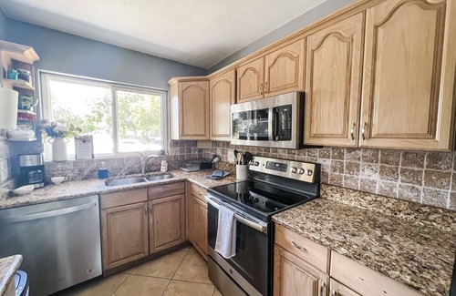 Belleair Bluffs House | Family Home With Heated Pool - 5 Minutes From Beach