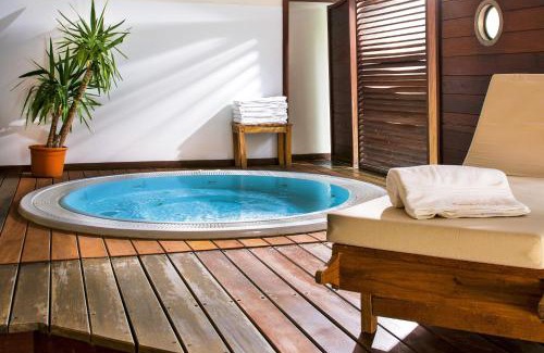 Vic-sur-Cere Hotel | Family Hotel