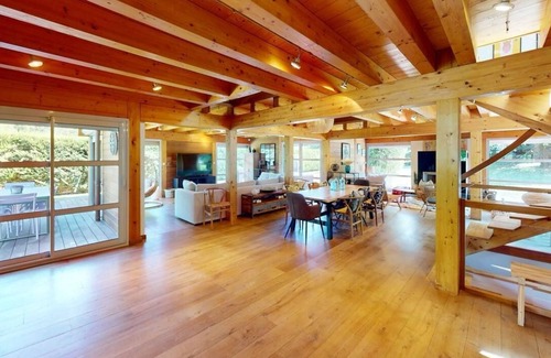 Chaparon Villa | Family House Doussard (Lake Annecy) with swimming pool