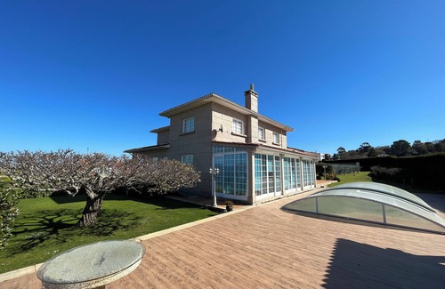 Noalla House | Family house in La Lanzada