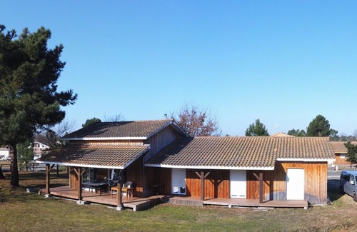 Hourtin House | Family house on the shore of Lake Hourtin