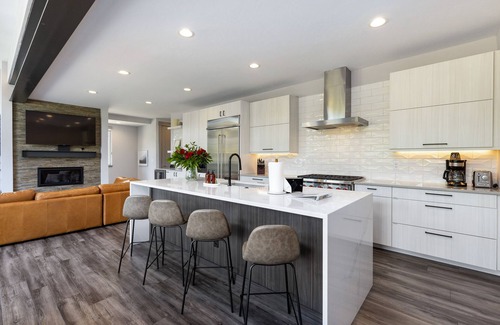 Keystone House | Family Mountain Getaway/Private Hot Tub/Stunning Views
