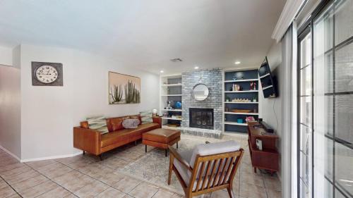 Paradise House | Family Oasis Ranch with Pool near Mystic Falls