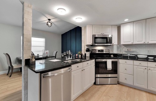 Tampa House | Family&Pet Friendly 3BR/2BA Near MacDill AFB & Gadsden Park