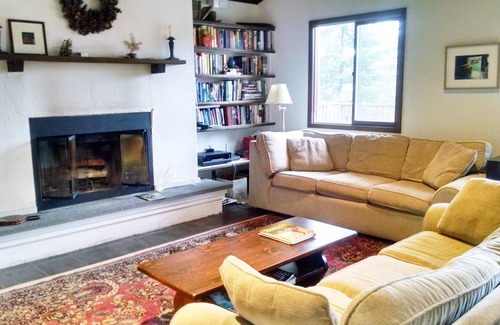 Winhall House | Family ski getaway, minutes from two ski mountains