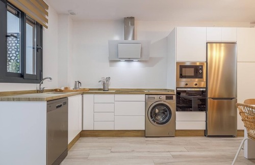Seville Apartment | Family suit Luxe Nervión charms of Seville