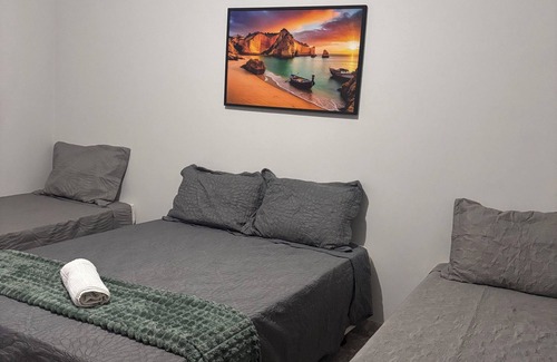 Sete Lagoas Apartment | Family Suite | Air Conditioning | Approx. BR 040 in Sete Lagoas