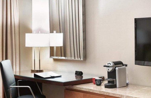 Al Muraqqabat House | Family Suite With 2 Bedrooms Near Al Ghurair Centre By Luxury Bookings