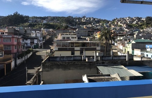 Quito Condo | FAMILY SUITE WITH TERRACE IN RENT FOR FOREIGNERS
