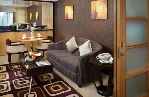 Al Mankhool House | Family Two Bedroom Near Deema Building By Luxury Bookings