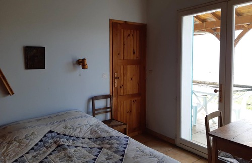 Lege-Cap-Ferret Hotel | Family villa, 12 people, feet in the water of Arcachon Bay
