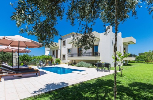Galouvas Villa | Family villa Chrissi with private pool in Kissamos