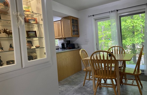 Bartlett House | Family Waterfront Haven on the Saco River, Private Road, Hiking, Outdoor Fun