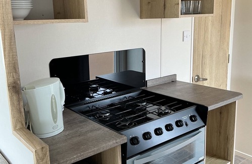 Chapel Saint Leonards Cabin | FamilyFriendly-8Berth-FreeParkingSpot-CloseToBeach
