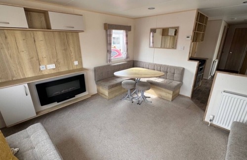 Chapel Saint Leonards Cabin | FamilyFriendly-8Berth-FreeParkingSpot-CloseToBeach