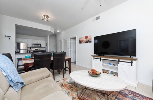 Kissimmee Cottage | Famiy friendly! Premier Lakeview Stylish Home