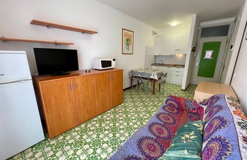 Porto Santa Margherita Apartment | Fantastic flat with shared pool for 5 guests