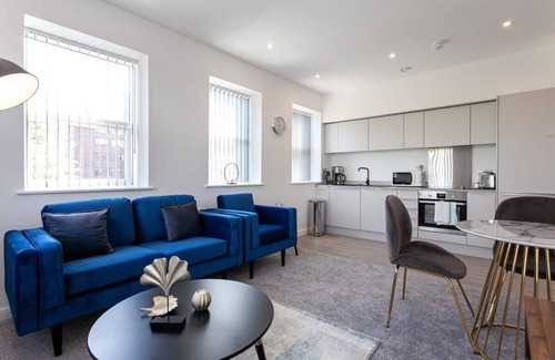 Bolton Apartment | Fantastic 1 Bedroom Apartment in Bolton