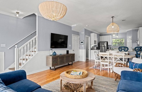Santa Rosa Beach House | FANTASTIC 2/2.5 TOWNHOME ON 30A! SLEEPS 7! WALKING DISTANCE TO GULF PLACE!