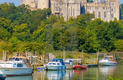 Arundel Cottage | Fantastic 2BD Holiday Cottage West Sussex