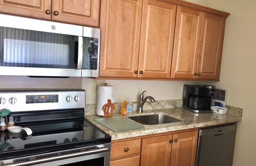 Kihei Condo | Fantastic 4th Floor Views of Ocean, Pool & Haleakala