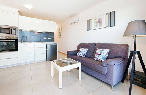 El Madronal Apartment | Fantastic Studio Apartment with Amazing Sea View