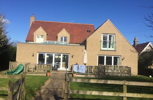 Bamburgh House | Fantastic Family House With Unrivalled Views Of Bamburgh Castle And Holy Island