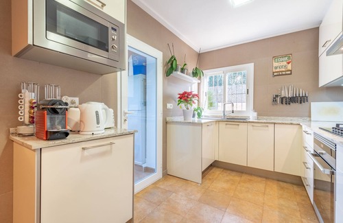 Algaida Villa | Fantastic Finca with Wi-Fi, Air Conditioning, Garden and Terrace