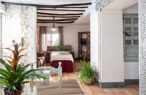 Niguelas Cottage | Fantastic house in Nigüelas with terrace and views