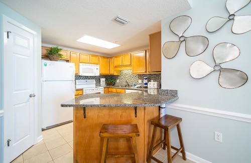 Orange Beach East Condo | FANTASTIC LOW RATES! BOOK NOW&SAVE*2BR/2BA 2nd FLR @ Phoenix X Unit 216