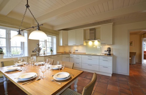 Kleindunsum House | "Fantastic Lunhüs Lucia vacation apartment: relaxation and luxury by the North Sea!"