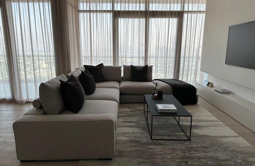 Bur Dubai Apartment | Fantastic newly renovated 2 bedroom apartment in Burj Damman
