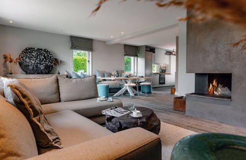 Osterende House | Fantastic semi-detached house directly on the dike!